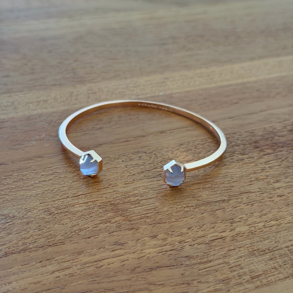 Kendra Scott rose gold/ light purple stone bracelet / bangle